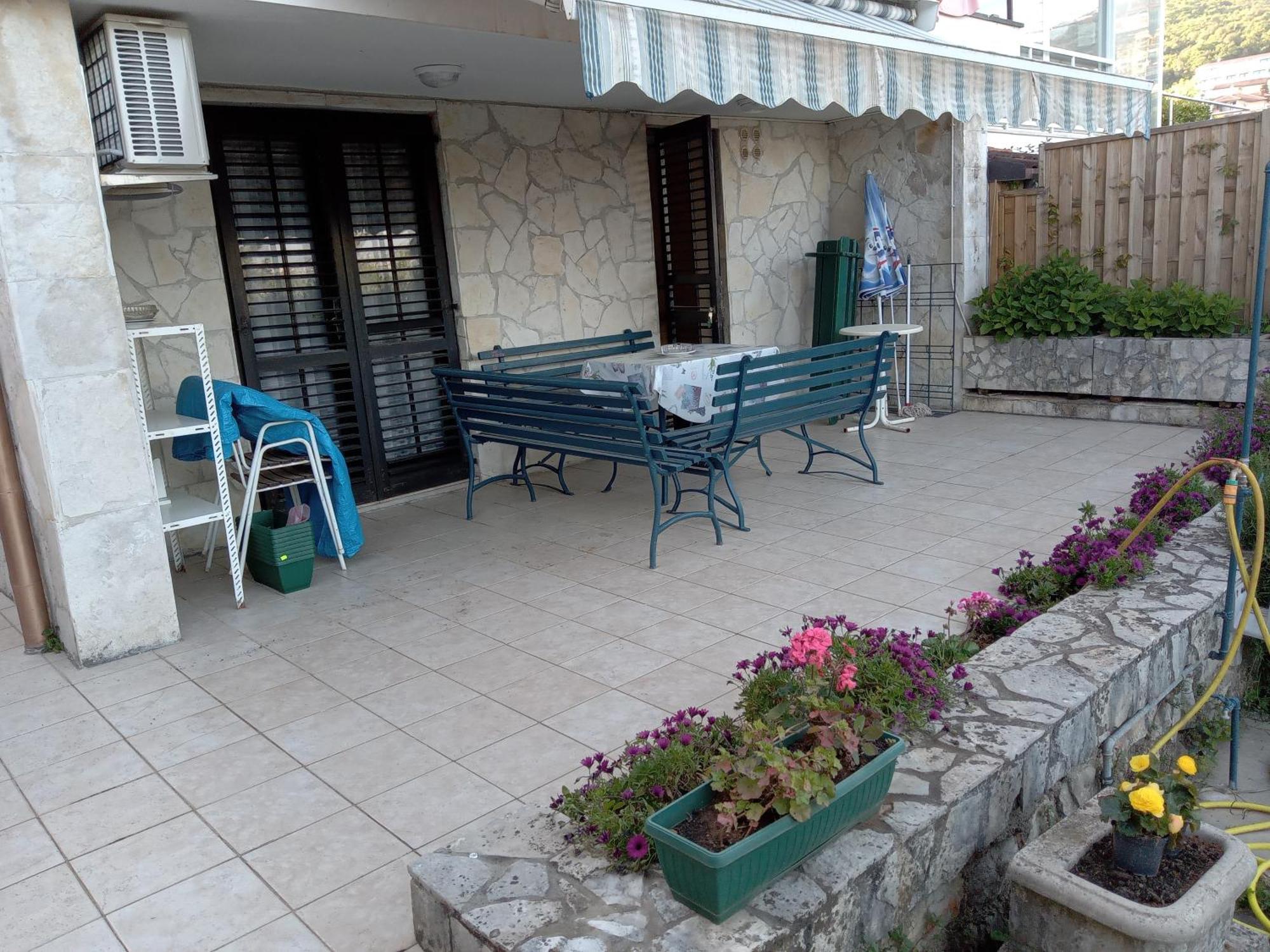 Apartment Azzurro Ičići Buitenkant foto